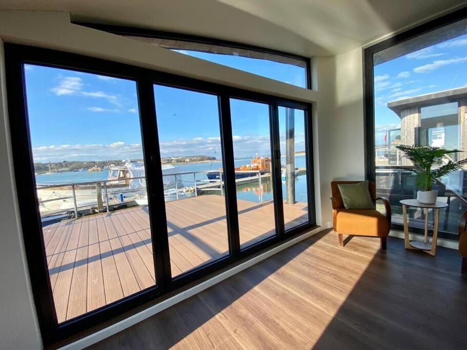 Houseboat Eleuthera Бембридж Екстериор снимка